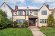 Thumbnail Photo of 123 St Marks Place, Roslyn Heights, NY 11577