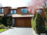 Thumbnail Photo of 117 The Crescent, Roslyn Heights, NY 11577