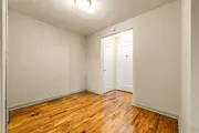 Thumbnail Empty Room at Unit 4H at 82-39 134 Street