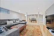 Thumbnail Livingroom at 437 Highbrook Avenue