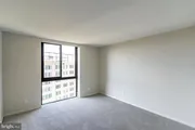 Thumbnail Photo of 4620 N PARK AVE #1606W
