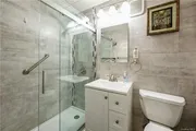 Thumbnail Bathroom at Unit LL at 2035 Central Park Avenue