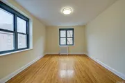 Thumbnail Empty Room at Unit 4J at 34-41 78th Street