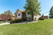 Thumbnail Photo of 4306 Country View Drive