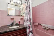 Thumbnail Bathroom at 321 Soundview Avenue