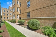 Thumbnail Photo of 1928 West Addison Street, Chicago, IL 60613