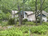Thumbnail Photo of 114 Lincoln Dr