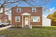 Thumbnail Photo of 2534 WOODLEIGH RD