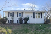 Thumbnail Photo of 9511 PRYDE DR