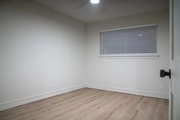 Thumbnail Empty Room at 8931 Pitner Rd