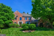 Thumbnail Photo of 110 COTSWOLD CT
