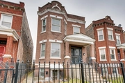 Thumbnail Photo of 4313 West Cullerton Street