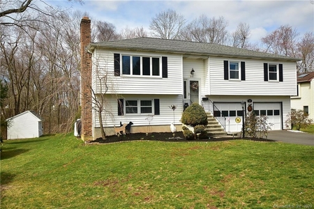 215 Abbe Rd, South Windsor, CT
