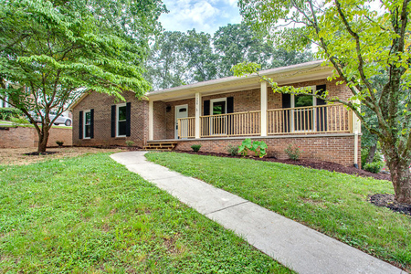 1308 Viking Dr, Knoxville, TN
