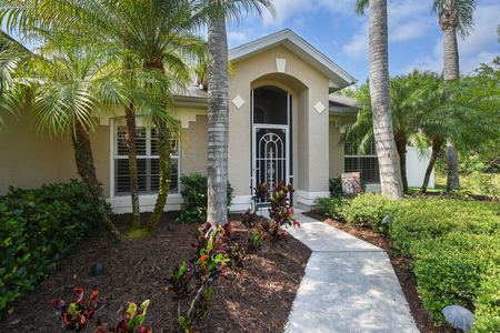5822 Nw Begonia Ave, Port Saint Lucie, FL