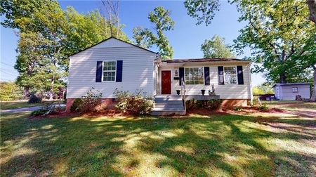 311 Eastwood Dr, Lincolnton, NC