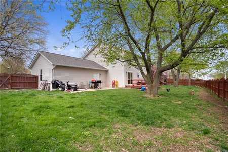 500 Call Ct, New Baden, IL