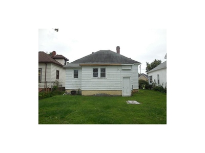 406 N 2nd St, Boonville, IN