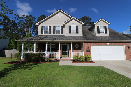 105 Stagecoach Dr, Jacksonville, NC