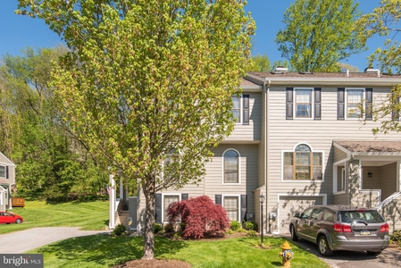 2401 Westfield Ct, Newtown Square, PA