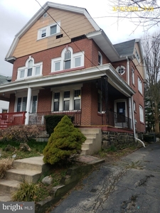 67 E Broadway Ave, Clifton Heights, PA
