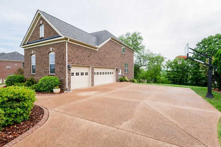1834 Charity Dr, Brentwood, TN