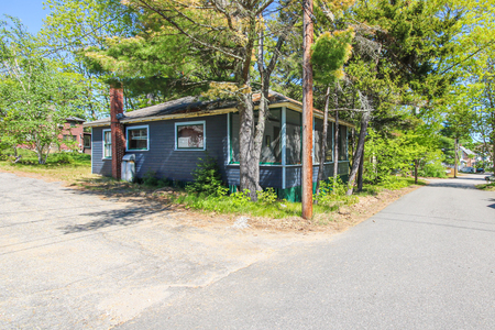 32 Grove Ave, Old Orchard Beach, ME