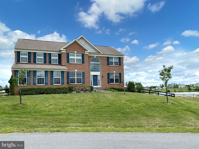 17922 Clear Pond Ln, Purcellville, VA