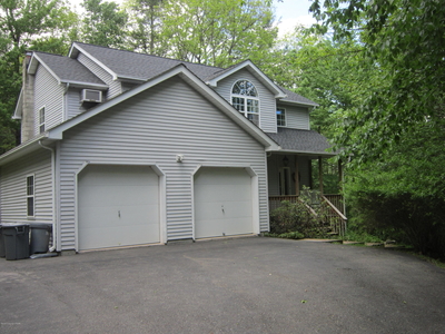 7515 Woods Way, Swiftwater, PA