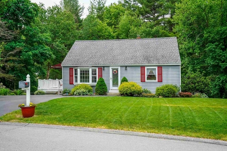 16 Sunset Ave, Derry, NH