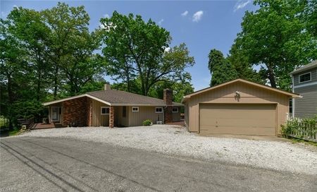 3777 Bay Path Dr, Coventry Township, OH