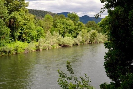 5106 Rogue River Hwy, Gold Hill, OR