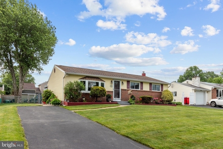 743 Roger Rd, Warminster, PA
