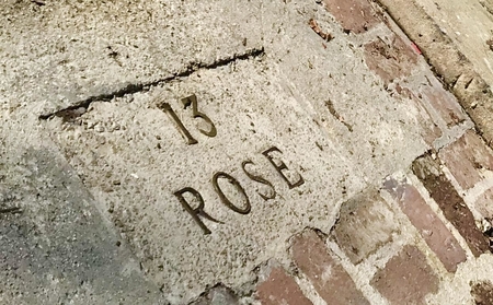 13 Rose Ln, Charleston, SC