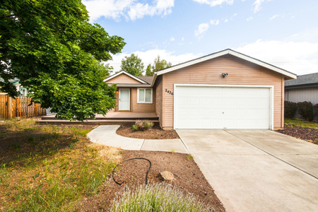 2426 Ne Snow Willow, Bend, OR