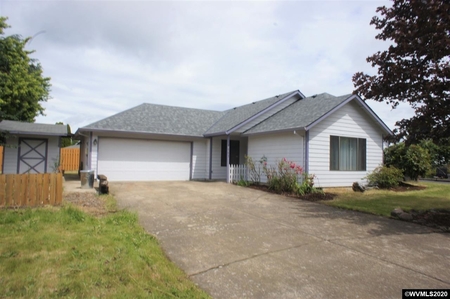 1991 Sw Tamarack St, Mcminnville, OR