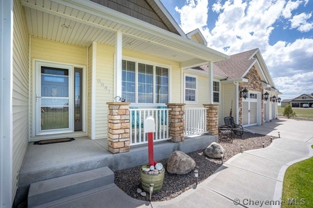 6641 Crested Butte Dr, Cheyenne, WY