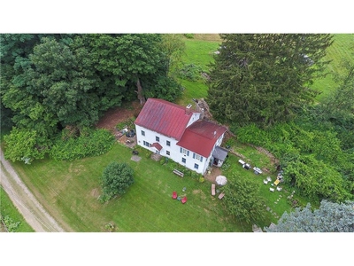 131 Frog Hollow Rd, Poughquag, NY