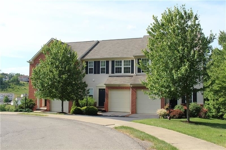 224 Southern Valley Ct, Mars, PA