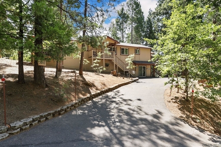 3011 Pine Knoll Dr, Arnold, CA