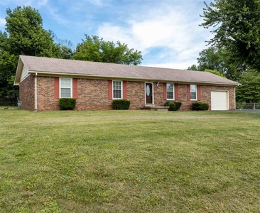 2416 Tipperary Dr, Bowling Green, KY
