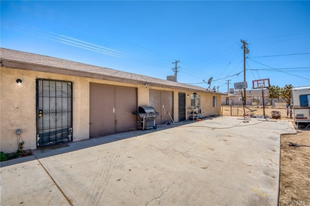 6470 Ronald Dr, Yucca Valley, CA