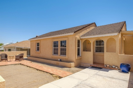 513 Arville Ave, Barstow, CA