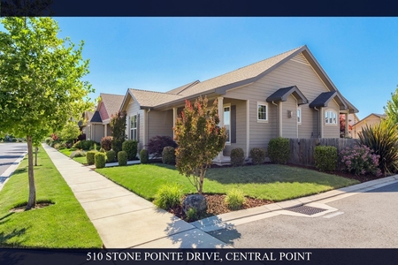 510 Stone Pointe Dr, Central Point, OR