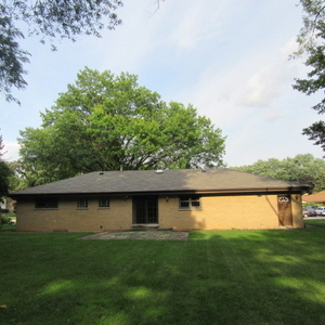 8112 Highland Ave, Downers Grove, IL
