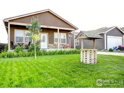 1219 4th Ave, Deer Trail, CO