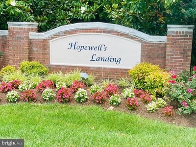 14934 Hopewells Landing Dr, Gainesville, VA