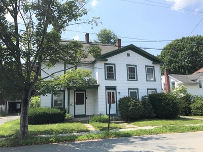 1214 West St, Honesdale, PA