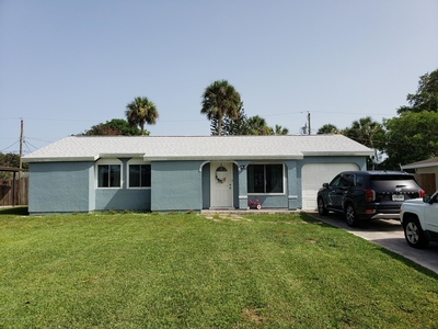 955 Eyerly St, Cocoa, FL