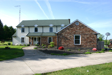 483 E County Line Rd, Springfield, OH